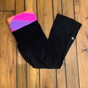 Lululemon capri leggings- black